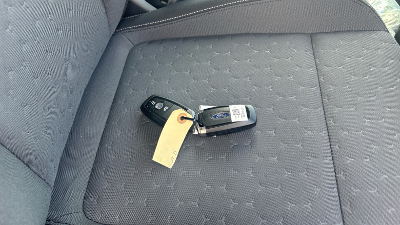 Ford Transit Custom E-320 L1 Rwd 100kW 65kWh H1 Van Limited Auto